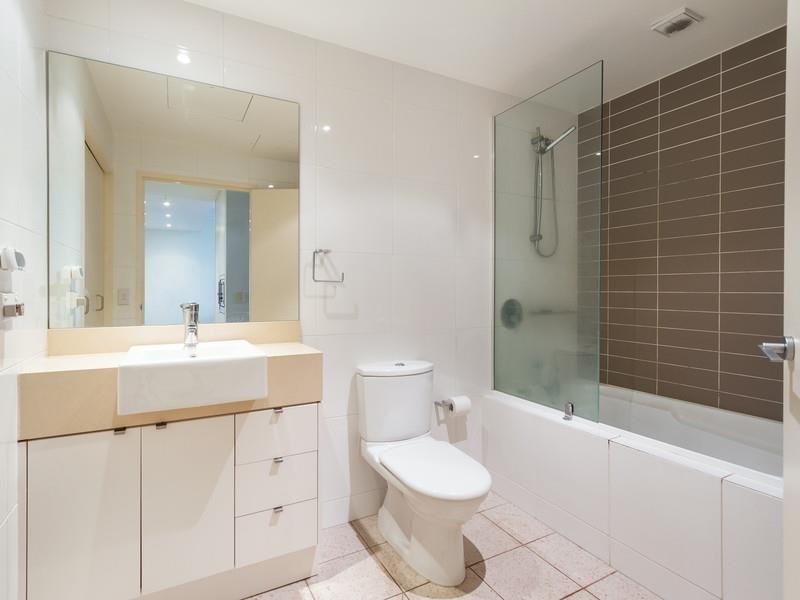 4 The Crescent, Wentworth Point NSW 2127